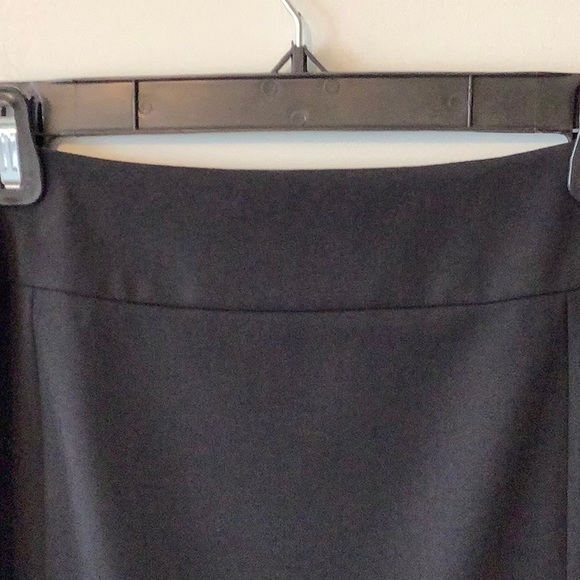 Lafayette 148 New York Black Wool Skirt - Picture 2 of 7